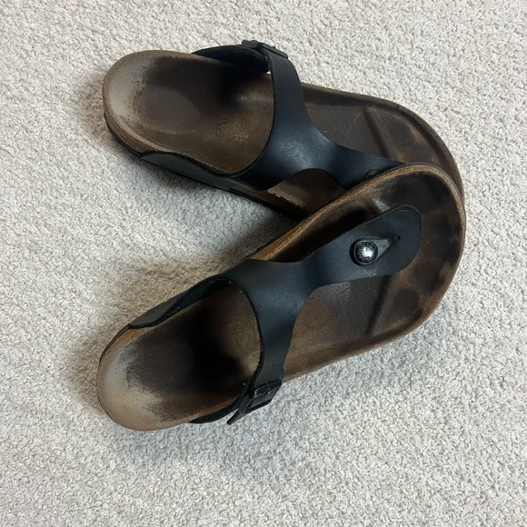 Gizeh Birkenstocks - Picture 2 of 2
